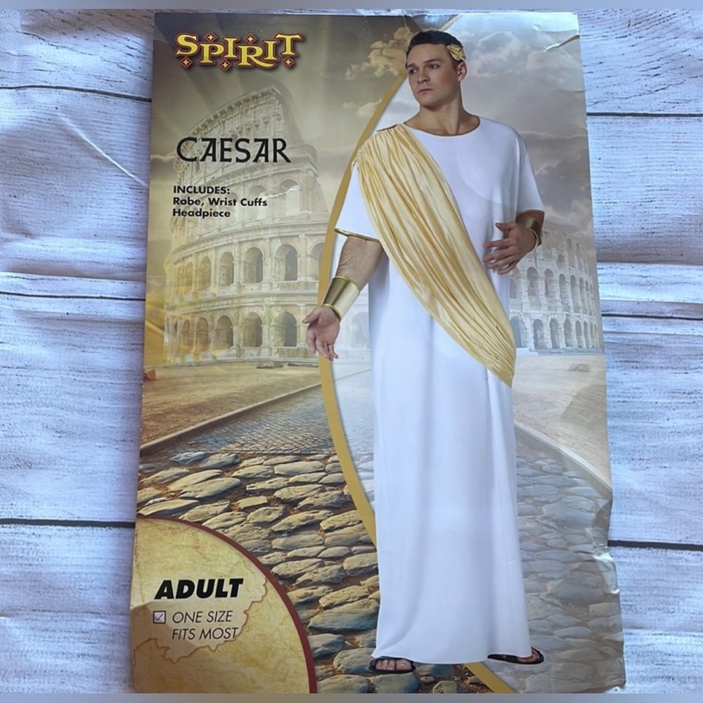 HALLOWEEN COSTUME